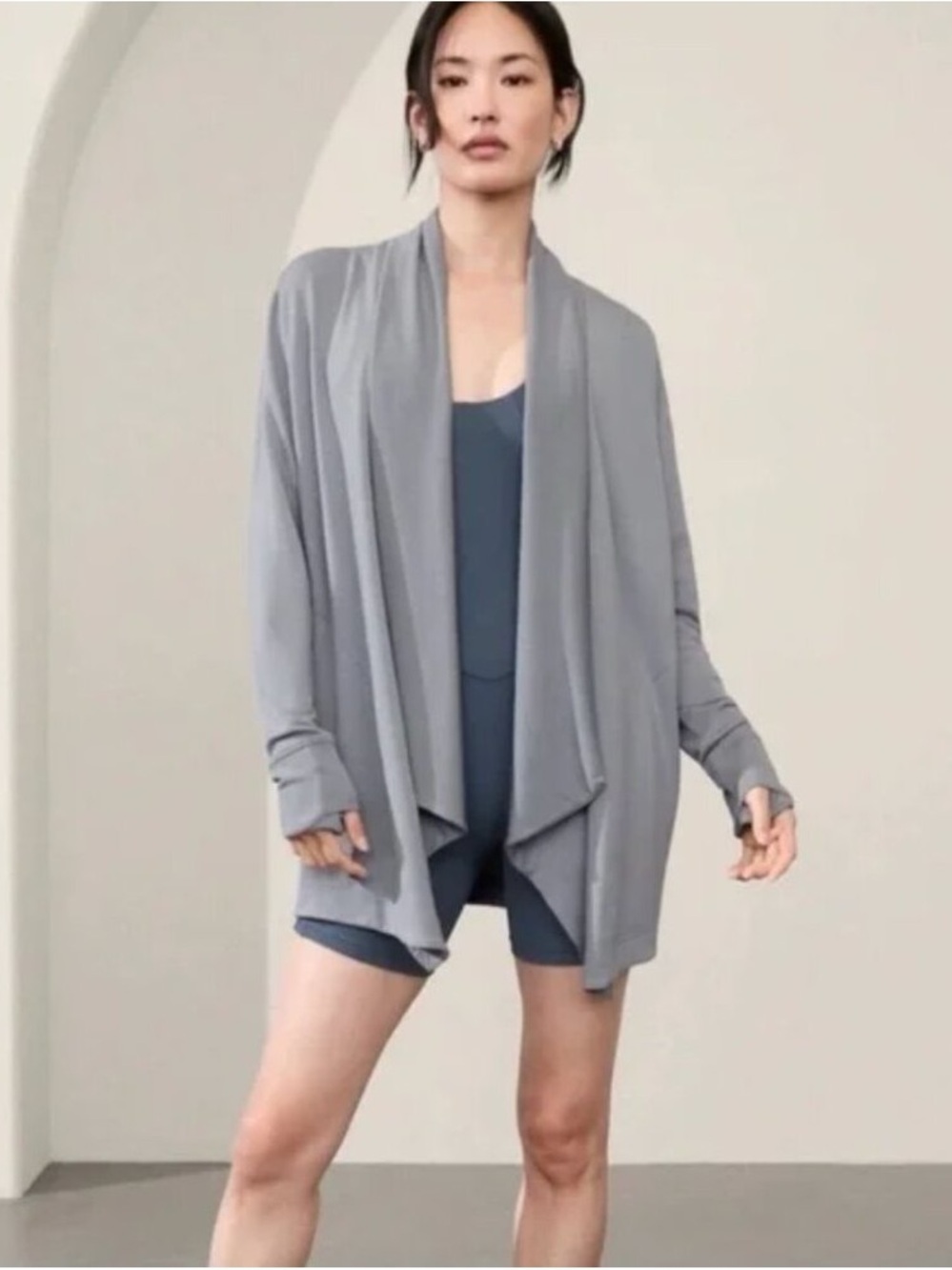 Athleta Pranayama Restore Wrap Gray Olive Size XXS